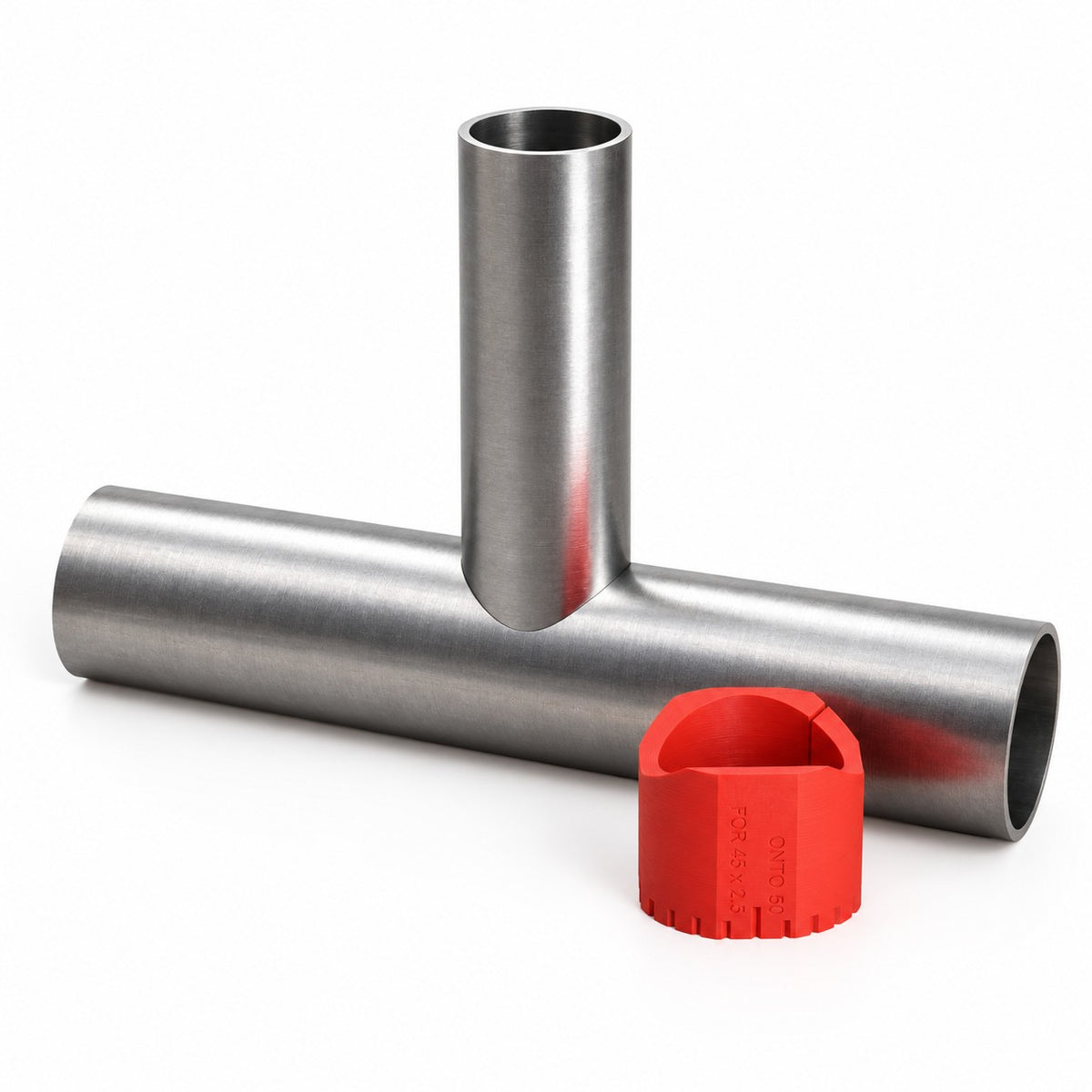 Square T joint between two steel tubes, notched with a 90 degree sleeve